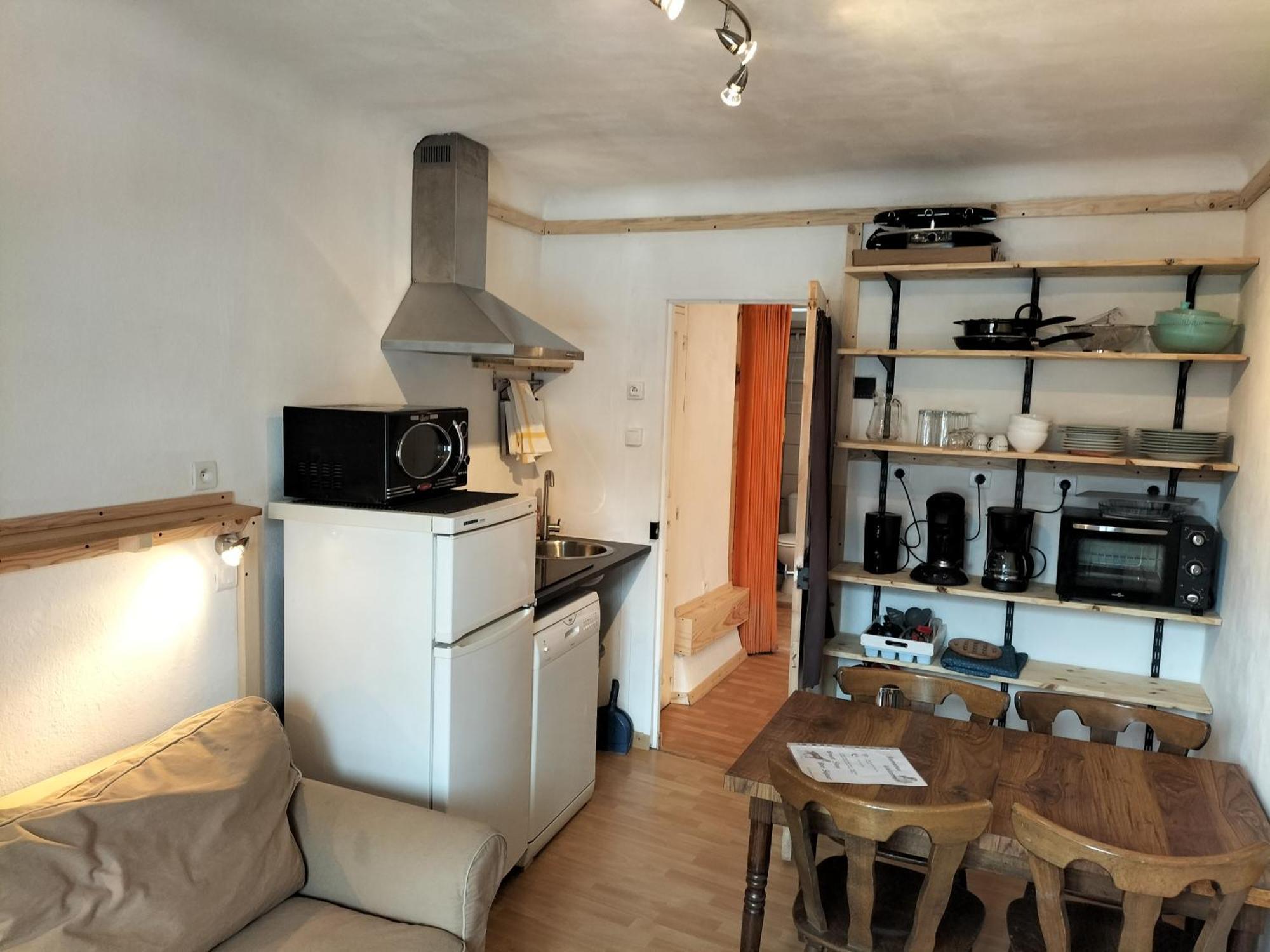 A Decouvrir Joli Petit Au Coeur Du Village Appartement